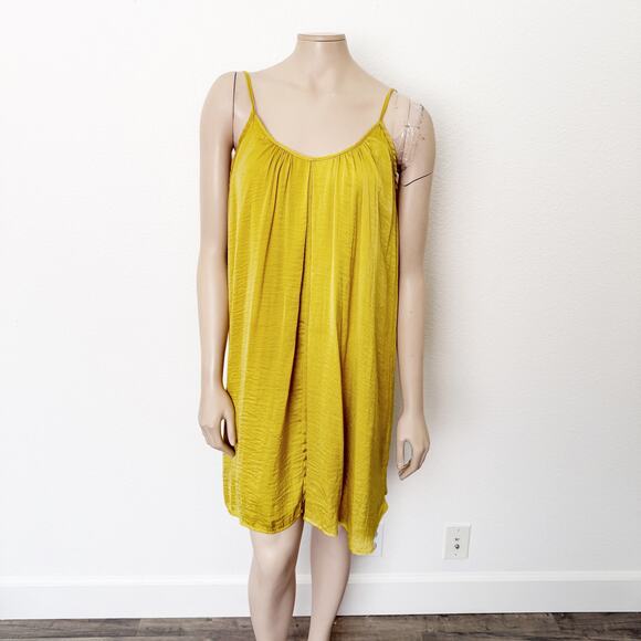 [Fashion Nova] Mustard Yellow Scoop Neck Open Back Flowy Loose Mini Dress Sz 2X - Picture 1 of 10
